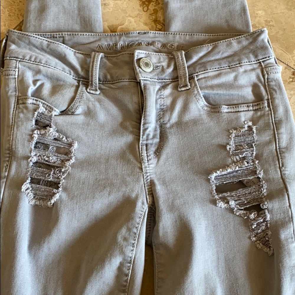 American Eagle Light Grey Distressed Jeggings - image 3